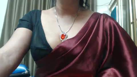 Maisa online show from December 30, 2024, 8:36 pm