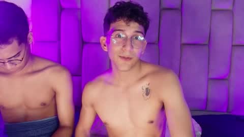 desire4duo online show from February 8, 2026, 11:02 am