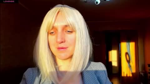 Snapshot of desired_zoya chatting on November 18, 2025, 2:50 am desired zoya online show from November 18, 2025, 2:50 am