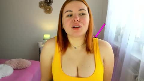 LAYLA online show from March 10, 2025, 10:59 am