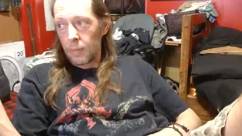 Snapshot of desolation2012 chatting on June 7, 2026, 9:29 pm desolation2012 online show from June 7, 2026, 9:29 pm