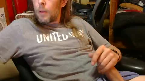 Snapshot of desolation2012 chatting on June 15, 2026, 3:53 am desolation2012 online show from June 15, 2026, 3:53 am