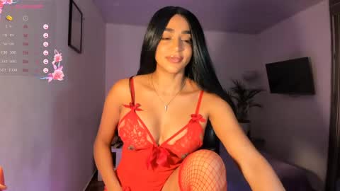 Snapshot of destinnemil chatting on October 4, 2025, 2:15 pm Destinne Mill online show from October 4, 2025, 2:15 pm