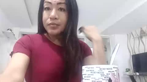 Snapshot of destinyrosexx chatting on September 21, 2025, 10:50 am Rose online show from September 21, 2025, 10:50 am