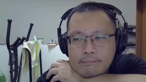 Snapshot of destroy1984 chatting on November 24, 2025, 12:38 pm Destroy November 1984 online show from November 24, 2025, 12:38 pm