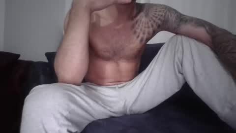 Snapshot of destrudoxxx chatting on November 23, 2025, 6:41 pm Destrudo online show from November 23, 2025, 6:41 pm