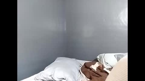 desturbingdetale699 online show from January 6, 2025, 3:20 am