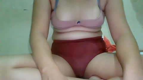 Snapshot of desurvv0999 chatting on January 3, 2025, 1:03 pm desurvv0999 online show from January 3, 2025, 1:03 pm