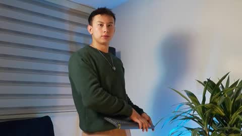 Snapshot of deus_belli chatting on September 13, 2025, 7:19 am Deus Belli online show from September 13, 2025, 7:19 am