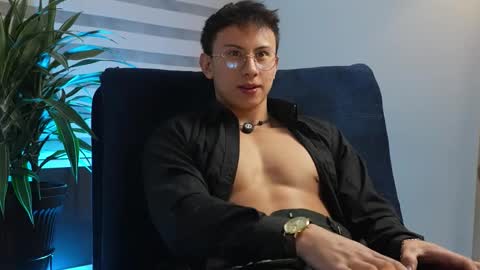 Snapshot of deus_belli chatting on September 30, 2025, 6:40 am Deus Belli online show from September 30, 2025, 6:40 am