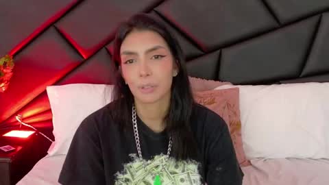 DEUX online show from May 2, 2026, 4:06 am