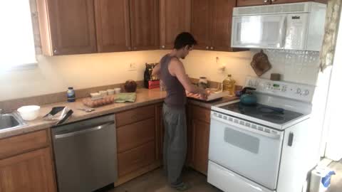 Snapshot of deviantill chatting on January 15, 2025, 3:18 pm Anthony online show from January 15, 2025, 3:18 pm