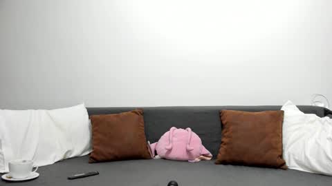 Misha online show from October 8, 2025, 6:44 am