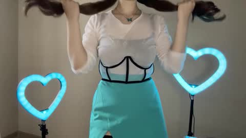 Angel online show from October 5, 2025, 12:36 pm