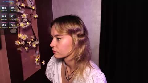 Snapshot of devonacast19 chatting on September 30, 2025, 2:11 pm Libena online show from September 30, 2025, 2:11 pm