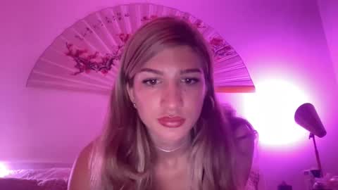 Snapshot of devyy333 chatting on January 1, 2025, 10:11 am devyy333 online show from January 1, 2025, 10:11 am