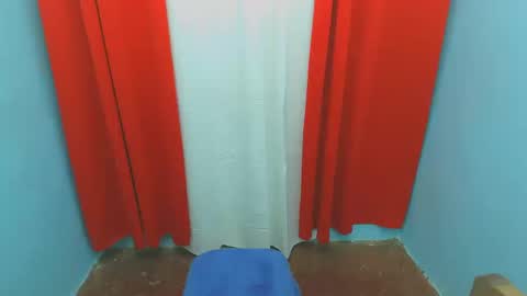 dexie121698 online show from February 24, 2025, 4:26 pm