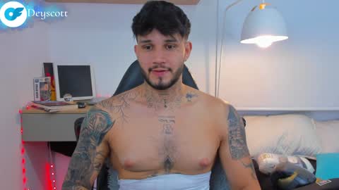 JULIAN online show from January 14, 2025, 1:15 am