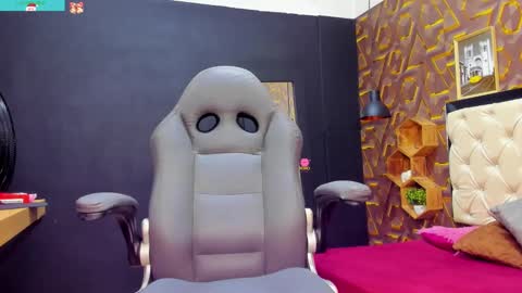 Madisson online show from December 30, 2024, 8:15 pm