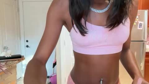 Dolly online show from February 2, 2026, 10:30 pm