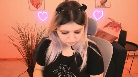 Dia online show from March 3, 2025, 1:10 am