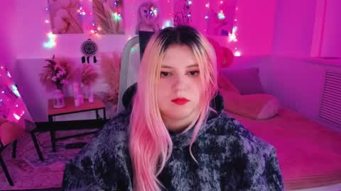 Dia online show from April 1, 2026, 5:43 pm