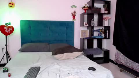 Snapshot of diabla_sexyboobs chatting on December 10, 2024, 1:43 am D I A B L A online show from December 10, 2024, 1:43 am