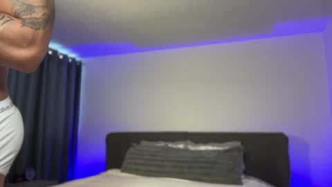 Diego online show from September 12, 2025, 9:04 pm