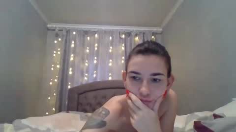 Snapshot of diamond_dana chatting on December 22, 2024, 7:33 am Diamond Dana online show from December 22, 2024, 7:33 am