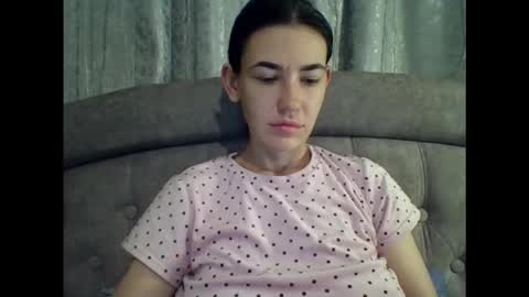 Snapshot of diamond_dana chatting on October 20, 2025, 12:00 am Diamond Dana online show from October 20, 2025, 12:00 am