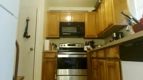 DiamondMonroeXo online show from October 21, 2025, 5:02 pm