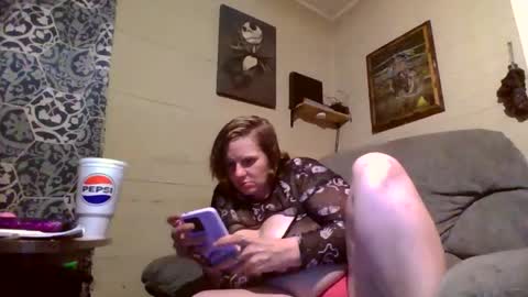 diamondrose1992 online show from February 27, 2026, 4:01 am