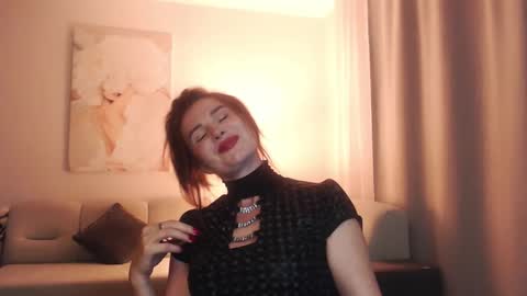 Diana DeLua online show from September 13, 2025, 4:29 pm