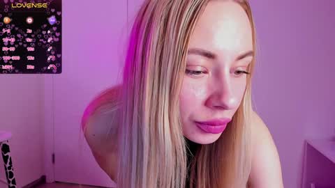 Diana  online show from December 28, 2024, 9:31 am