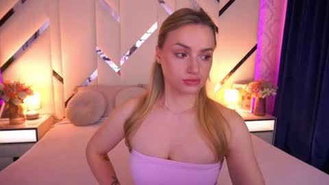 diana_nova online show from May 23, 2026, 7:02 am