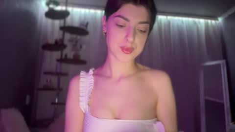 DIANA  online show from May 16, 2026, 6:50 pm