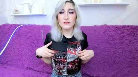 dianabardot online show from May 17, 2026, 9:28 am