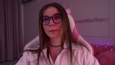 Snapshot of dianabecker chatting on January 21, 2025, 9:46 pm Diana online show from January 21, 2025, 9:46 pm