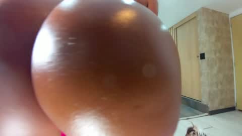 dianac1998 online show from March 4, 2025, 11:00 pm