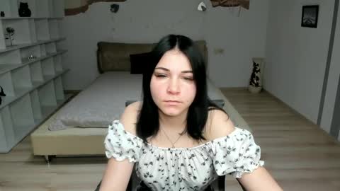 Diana online show from November 24, 2025, 7:19 am