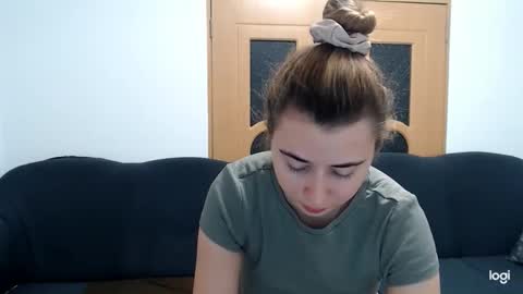 Snapshot of dianasmiey7 chatting on December 4, 2024, 10:02 am dianasmiey7 online show from December 4, 2024, 10:02 am