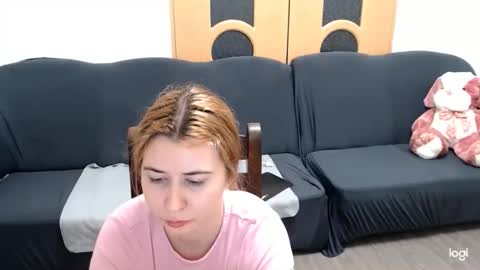 Snapshot of dianasmiey7 chatting on January 26, 2025, 9:51 pm dianasmiey7 online show from January 26, 2025, 9:51 pm