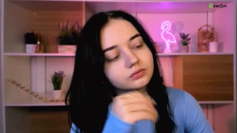 diara ti online show from December 14, 2025, 6:19 am