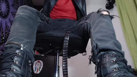 DICAPRIO online show from December 19, 2024, 1:07 am