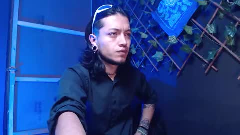 DICAPRIO online show from November 27, 2025, 7:05 pm