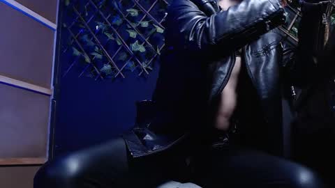 DICAPRIO online show from December 3, 2025, 4:31 am