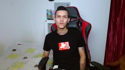 dick_monster23cm online show from December 18, 2024, 12:21 am