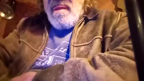 Snapshot of dickbowen64 chatting on January 9, 2025, 1:50 am Dickbowen online show from January 9, 2025, 1:50 am