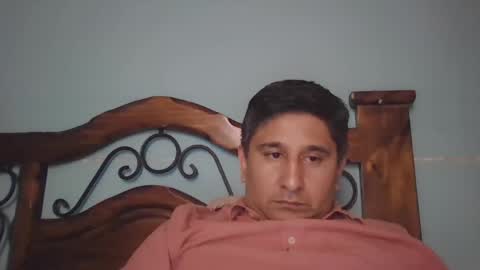 dickeduardo online show from October 1, 2025, 9:54 pm