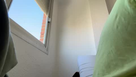 Im Julian  all cum shot videos here    online show from April 5, 2026, 10:45 am